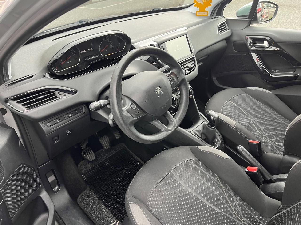 PEUGEOT 208 - BENZINA/GPL