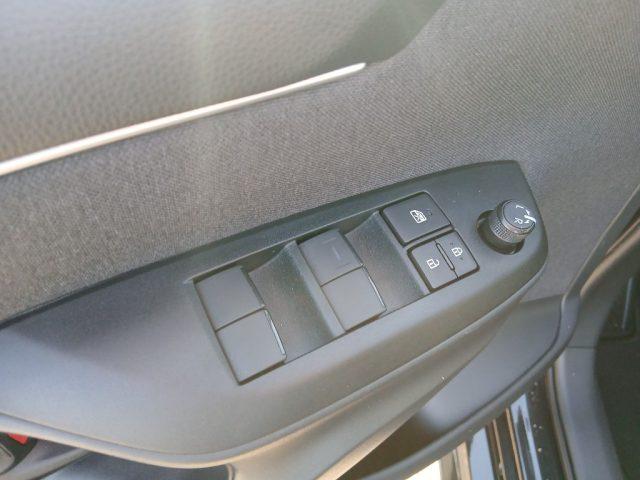 TOYOTA Yaris 1.5 Hybrid 5 porte