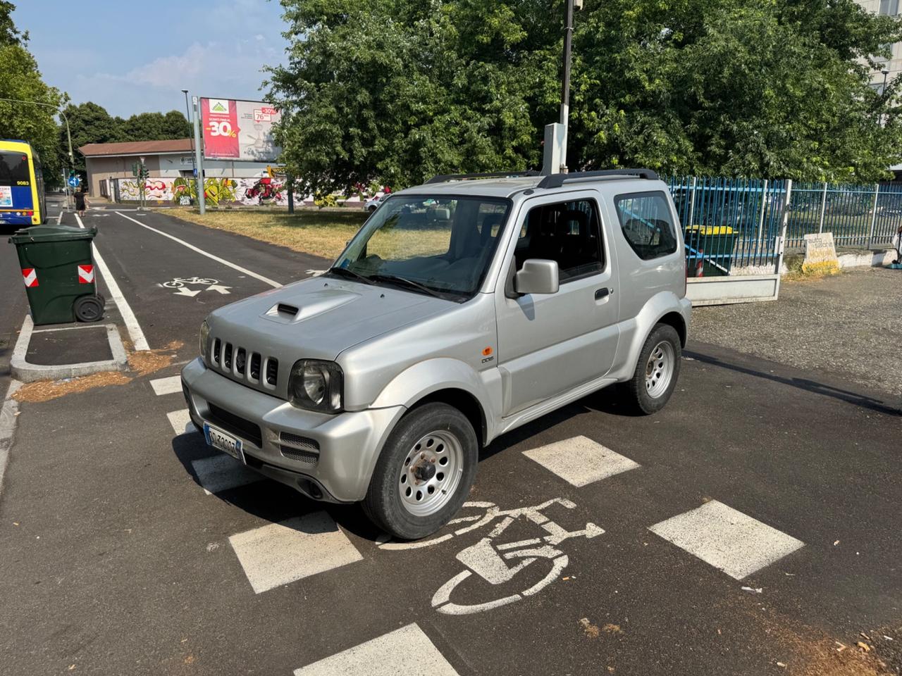 Suzuki Jimny 1.5 DDiS cat 4WD JLX