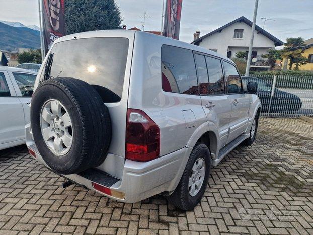 Mitsubishi Pajero 3.2 16V DI-D 5p. GLX