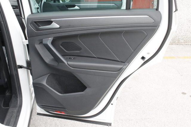 VOLKSWAGEN Tiguan 1.5 TSI 150CV DSG IQ.LIGHT R-Line Unicoprop.