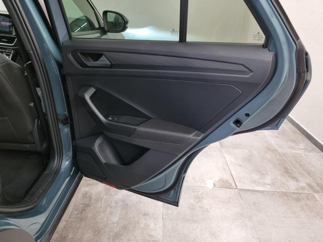 VOLKSWAGEN T-Roc 1.5 TSI ACT DSG R-Line