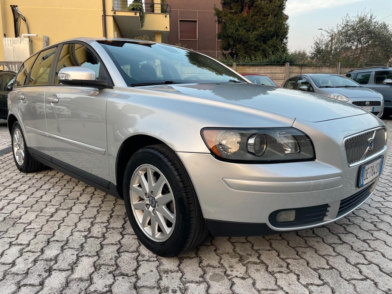 Volvo V50 1.6 16V cat Summum