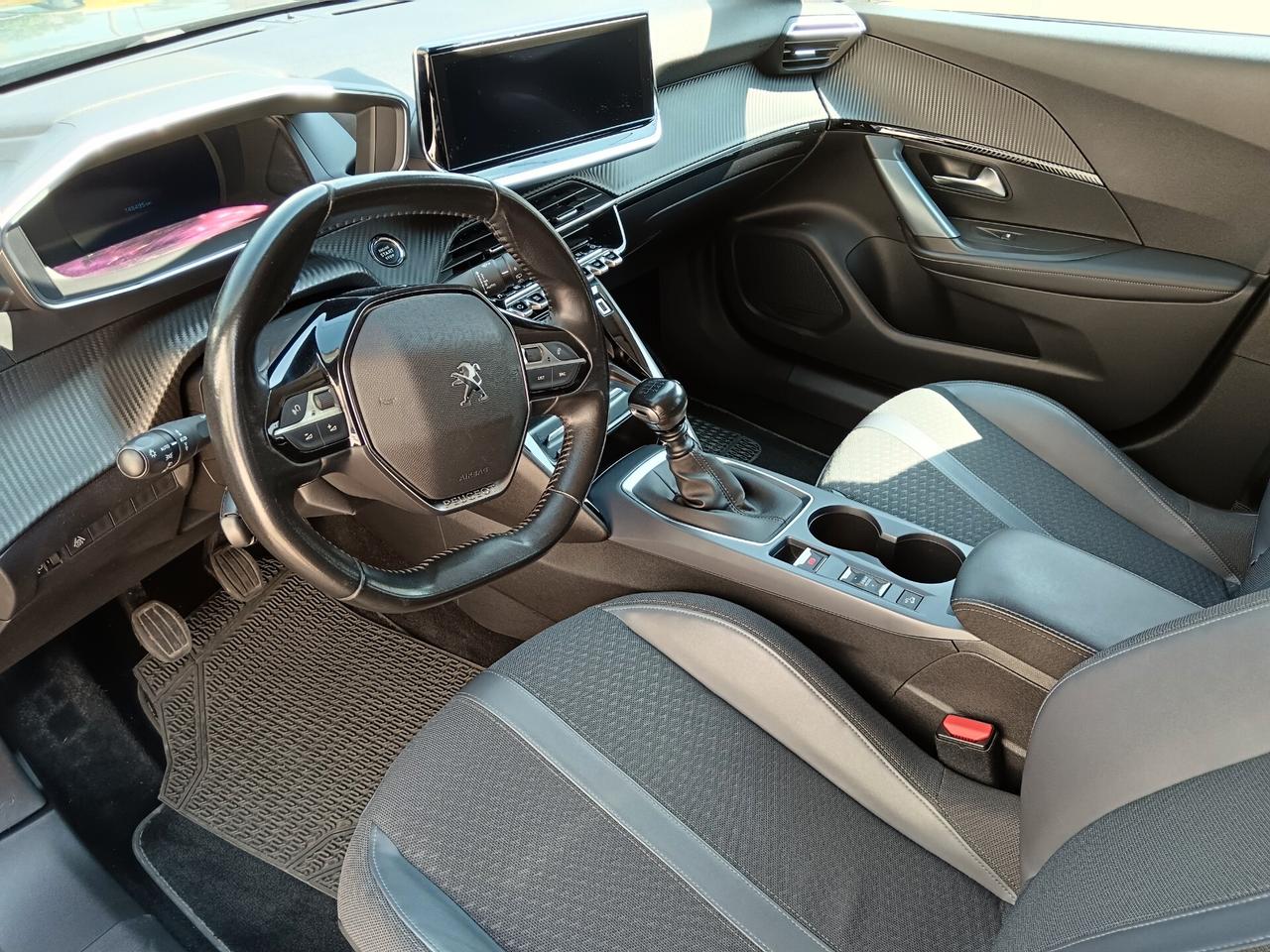 Peugeot 2008 PureTech Turbo 130 S&S Allure