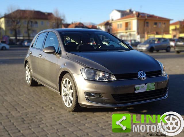 VOLKSWAGEN Golf 1.6 TDI 110 CV DSG 5p Executive BMT NEOPATENTATI