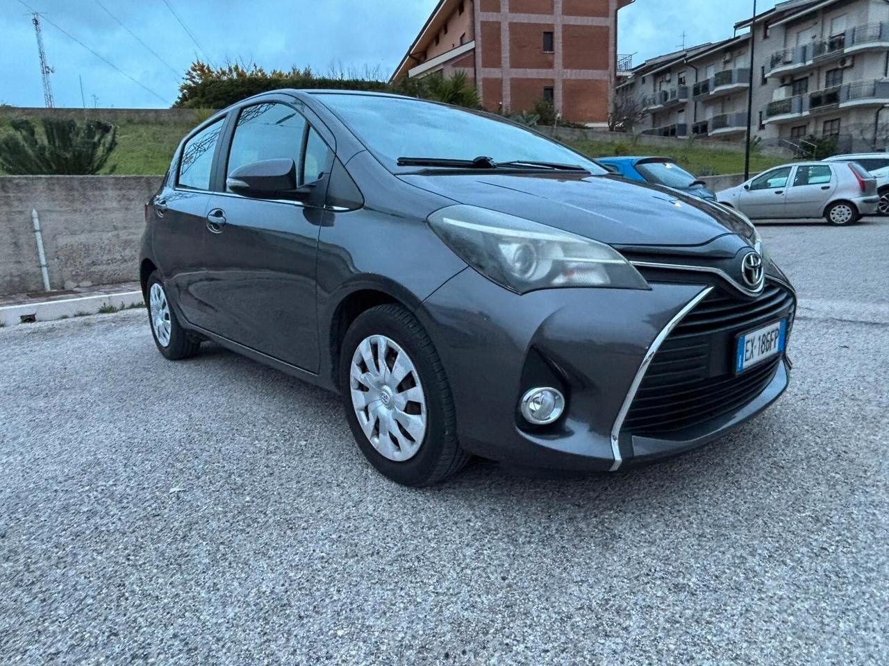 Toyota Yaris 1.4 D-4D 5 porte Lounge