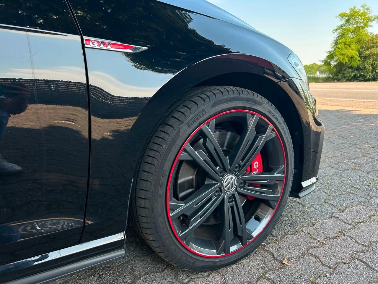Volkswagen Golf GTI Performance 2.0 245 CV TSI DSG 5p. BMT