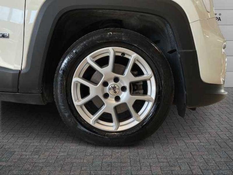 Jeep Renegade 2019 1.5 turbo t4 mhev Limited 2wd 130cv dct