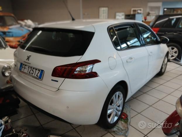 Peugeot 308 BlueHDi 120 S&S EAT6 Business ok neopa