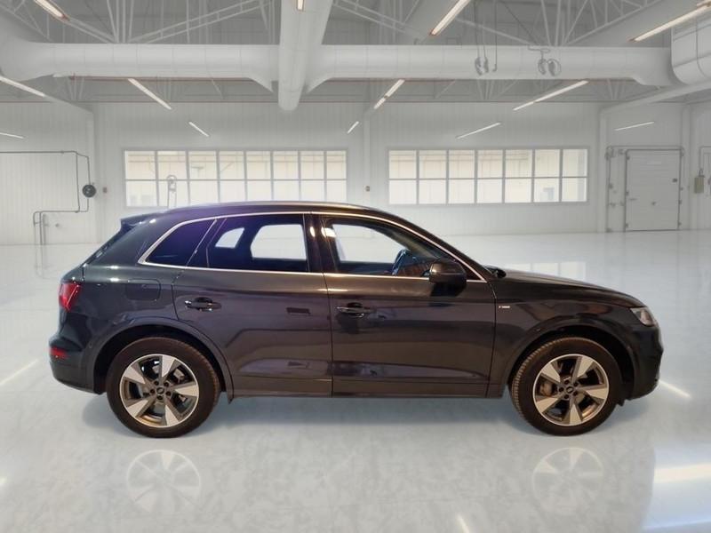 AUDI Q5 55 TFSI e Business quattro S tronic