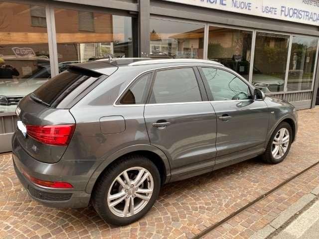 Audi Q3 2.0 TDI S-Line Quattro 150cv S-Tronic