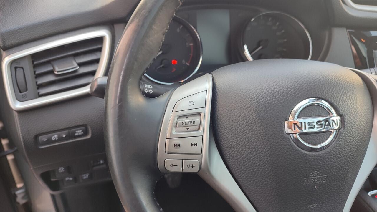 Nissan Qashqai TETTO PANORAMICO