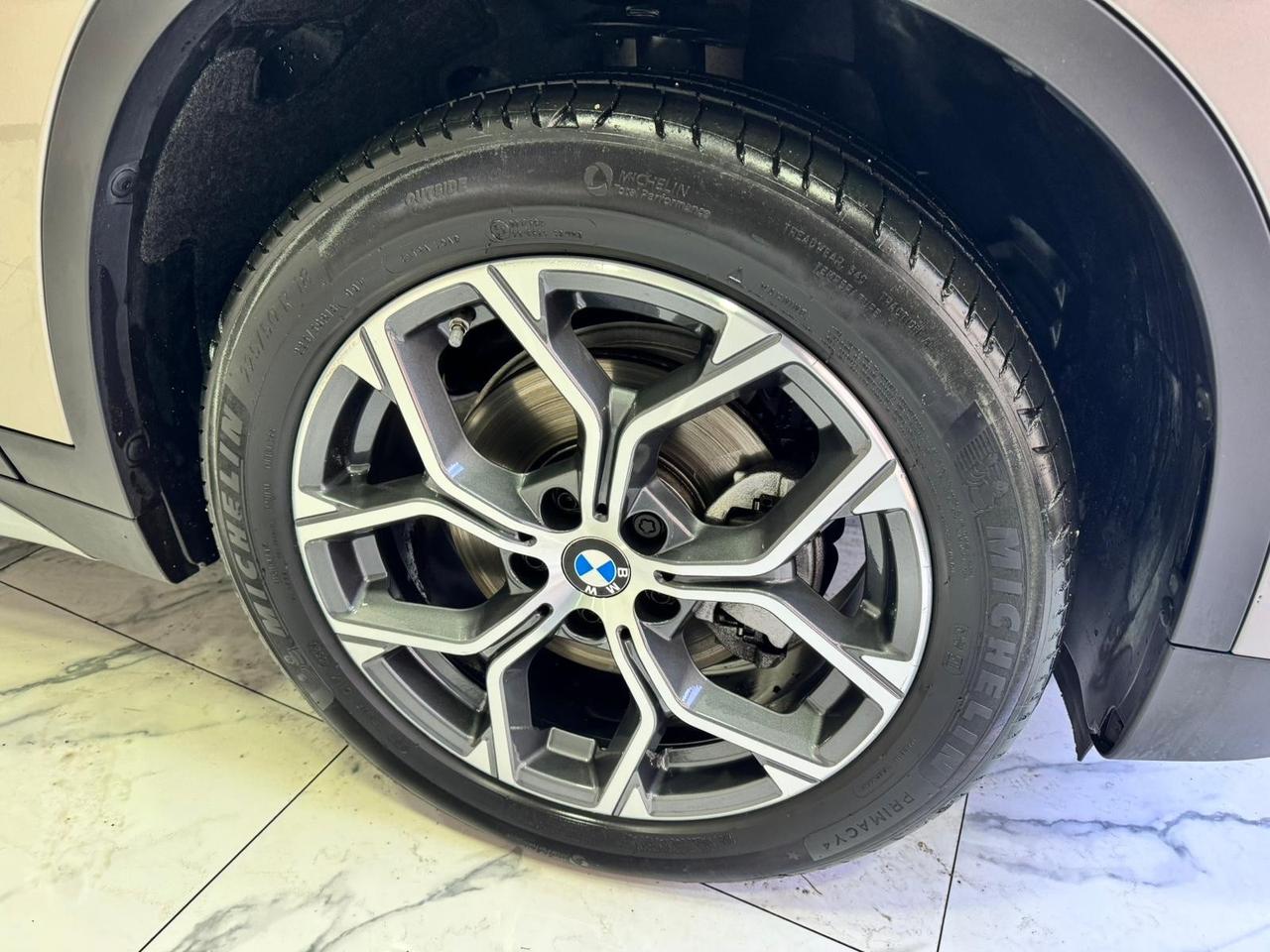 Bmw X1 sDrive 18d xLine-SOLAMENTE 40000 KM -TAGLIANDI BMW-2020