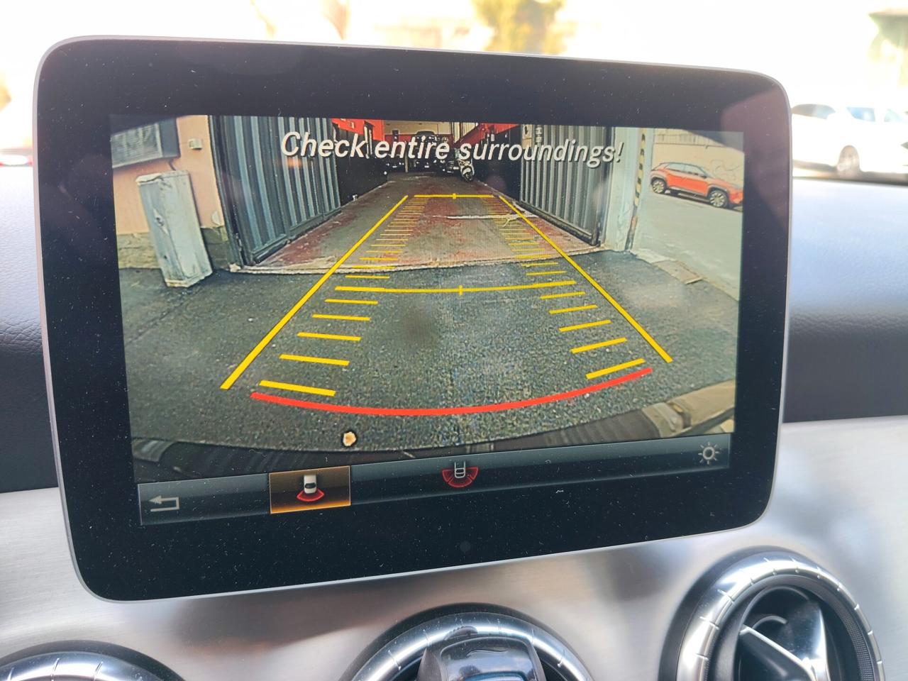 Mercedes-benz CLA 180 Premium