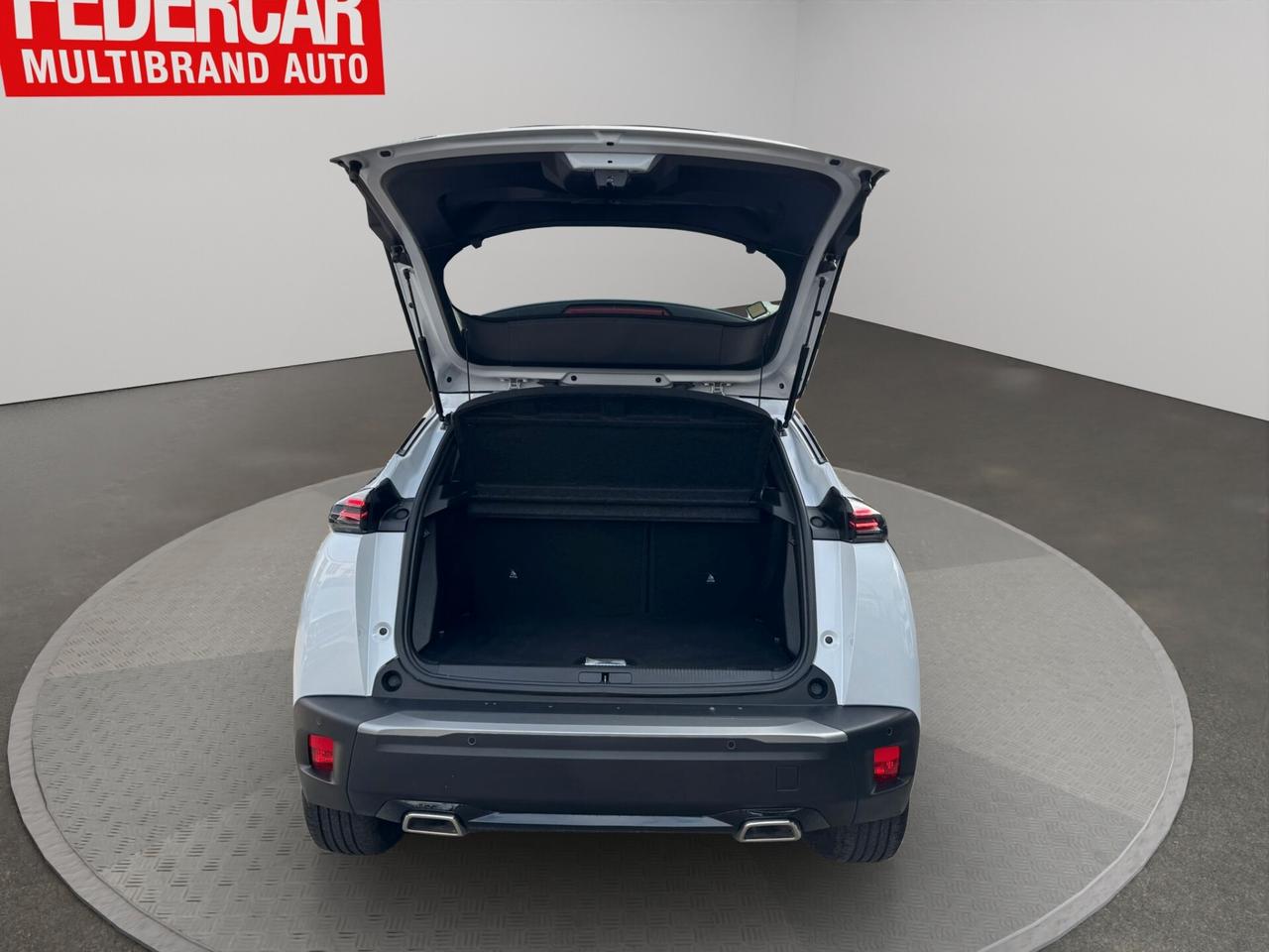 Peugeot 2008 PureTech 130 S&S EAT8 Allure