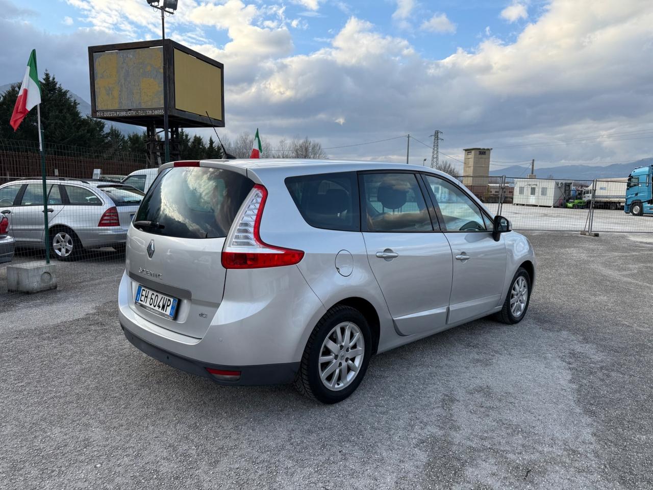 Renault Scenic Scénic 1.9 dCi 130CV Luxe