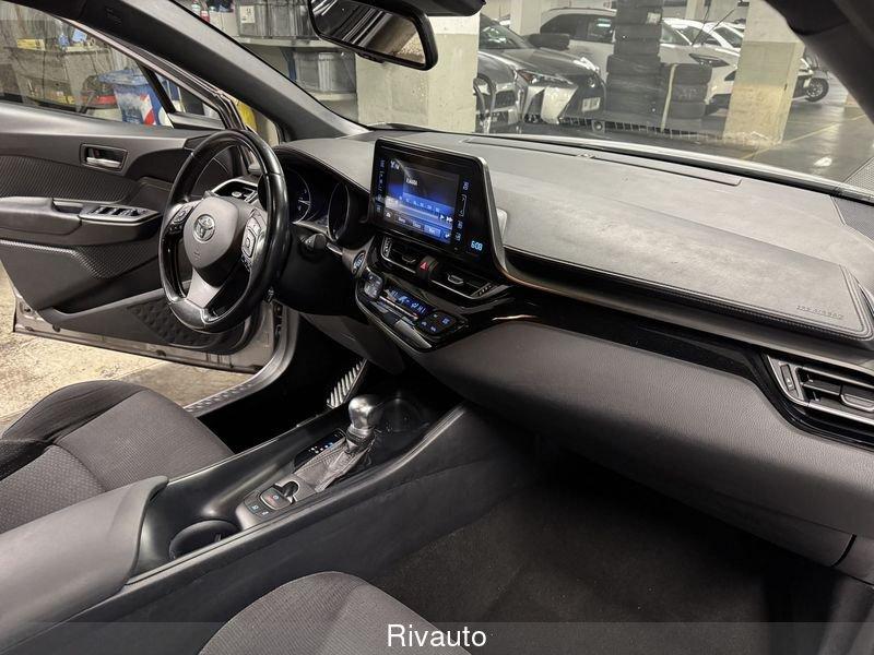 Toyota C-HR C-HR 1.2 Turbo CVT Active