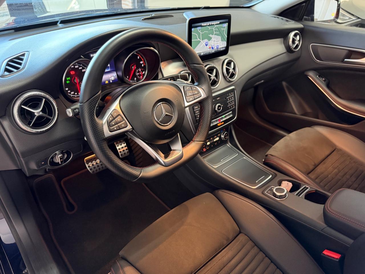 Mercedes-benz CLA 220 d S.W. 4Matic Automatic Premium AMG TETTO