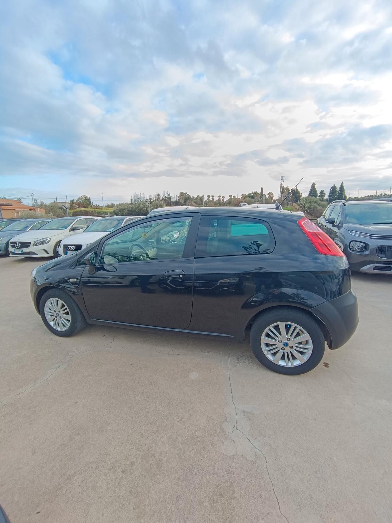 Fiat Grande Punto 1.3 MJT 75 PERMUTA VISTA E PIACIUTA