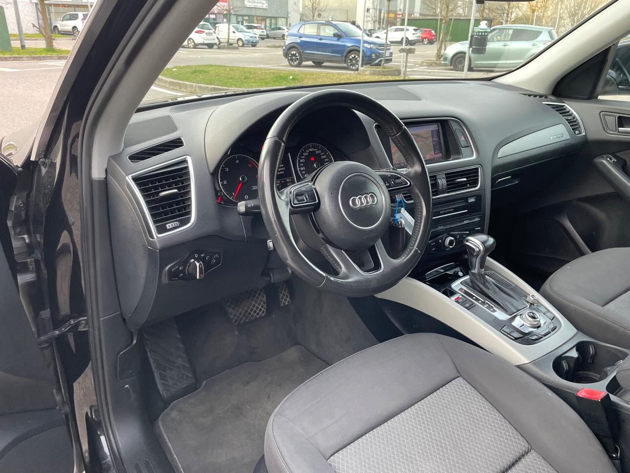 Audi Q5 2.0 TDI 177CV quattro*Automatik*Navi*Cerchi*