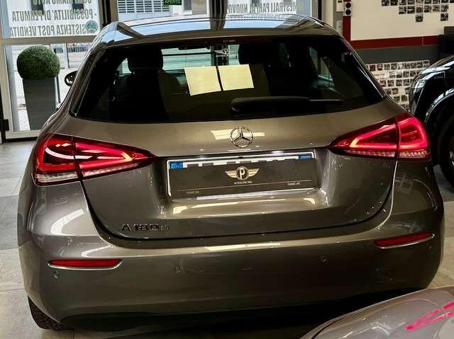 Mercedes-Benz A 180 d 116CV Automatico Business