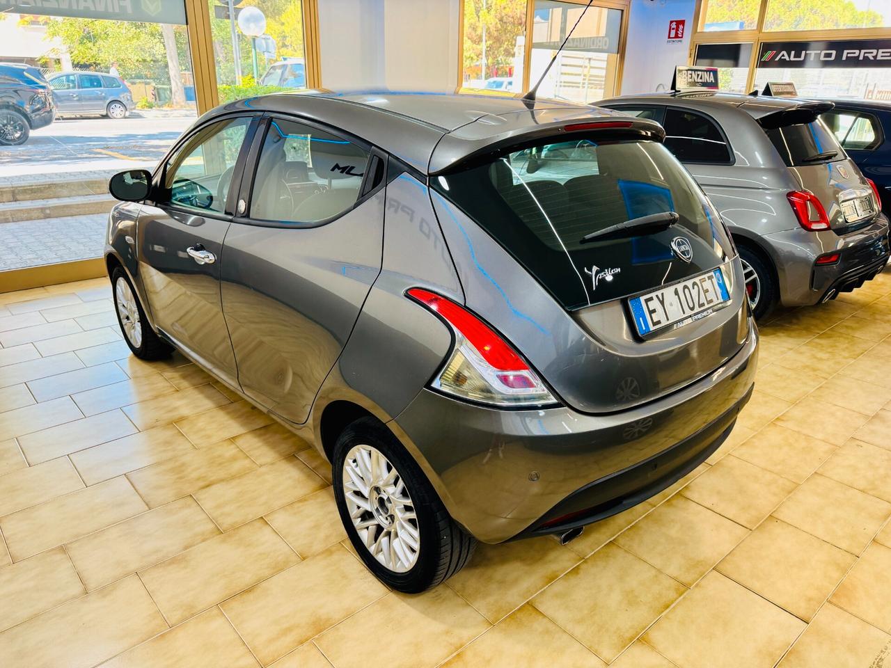 Lancia Ypsilon 1.2 BENZ/GPL 69 CV 5 porte