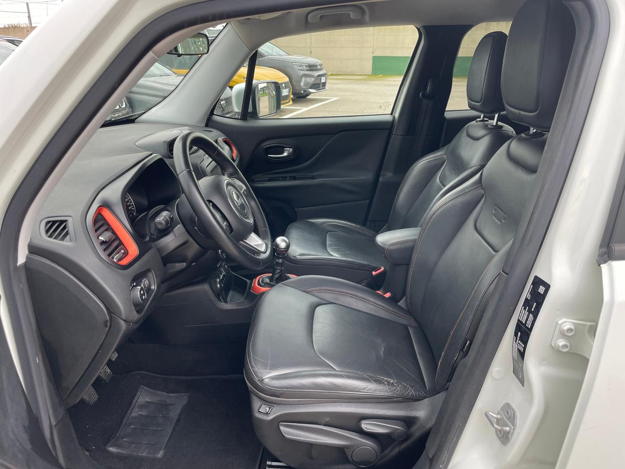 Jeep Renegade 2.0 Mjt 140CV 4WD Limited-NAVIGATORE-RETROCAMERA-PELLE