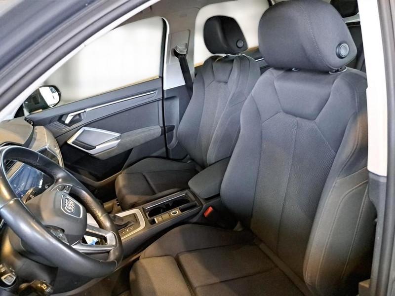 AUDI Q3 45 TFSI E S TRONIC BUSINESS SUV