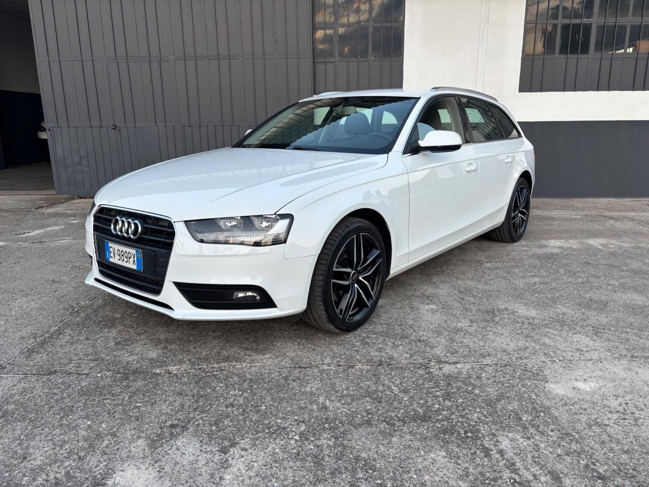 Audi A4 Avant 2.0 TDI 150 CV. Garanzia 12 mesi