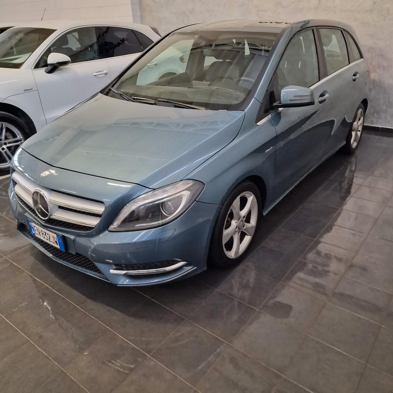 Mercedes-benz B 200 B 200 CDI BlueEFFICIENCY Premium