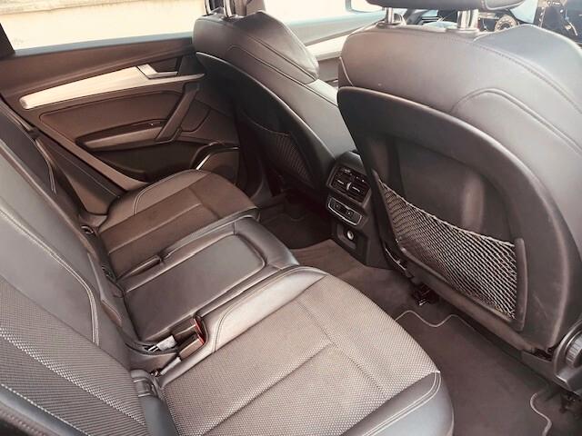 Audi Q5 SPORTBACK 40 TDI 204 CV S-LINE BLACK LINE QUATTRO