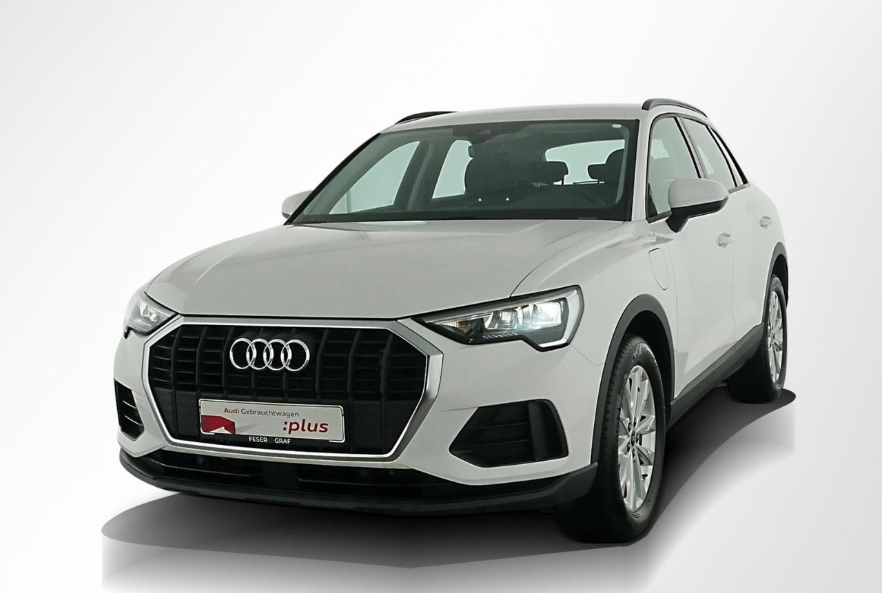 Audi Q3 45 TFSI e S tronic Business