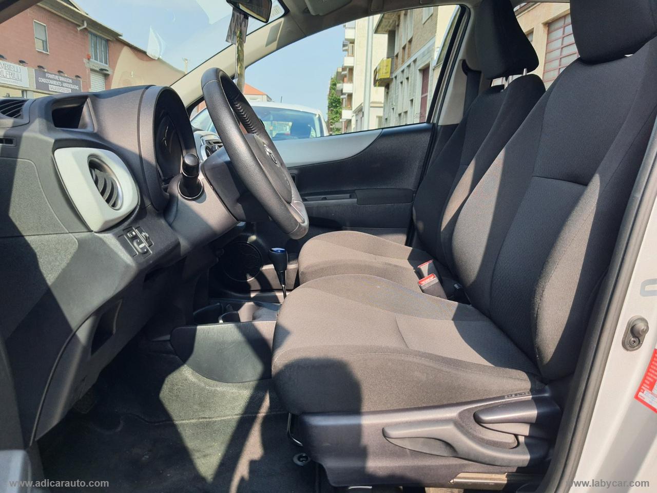 TOYOTA Yaris 1.5 Hybrid 5p. Lounge