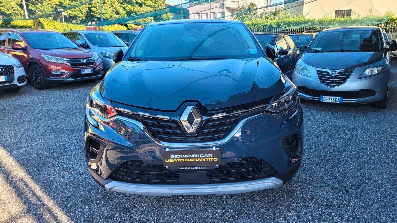 Renault Captur Full Hybrid E-Tech Initiale Paris