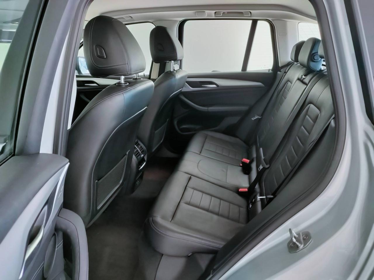 BMW X3 G01 2017 - X3 xdrive20d Business Advantage 190cv auto my19