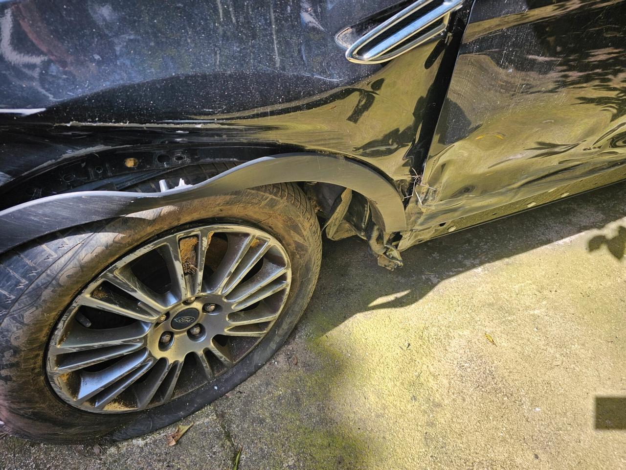 Ford Kuga 2.0 TDCI 115cv NAVI/RETROCAMERA/HIFI SONY