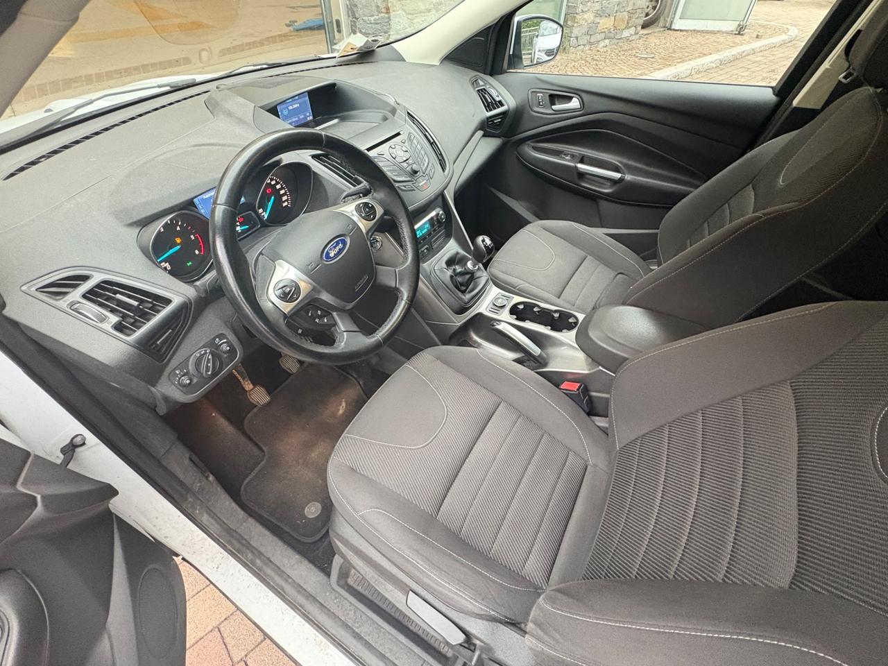 Ford Kuga 2.0 TDCI 140 CV 4WD Titanium