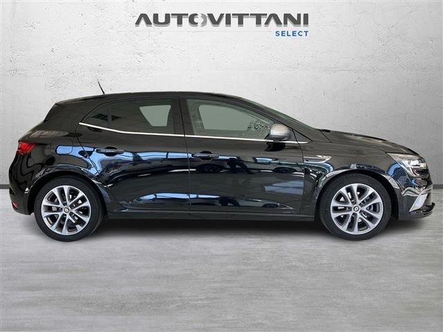 RENAULT Megane 5 Porte 1.3 TCe Intens FAP