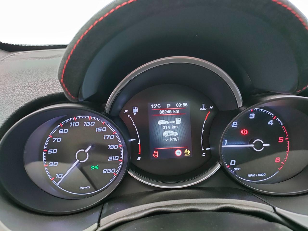 FIAT 500 X 2018 - 500X 1.6 mjt Sport 4x2 120cv dct my20