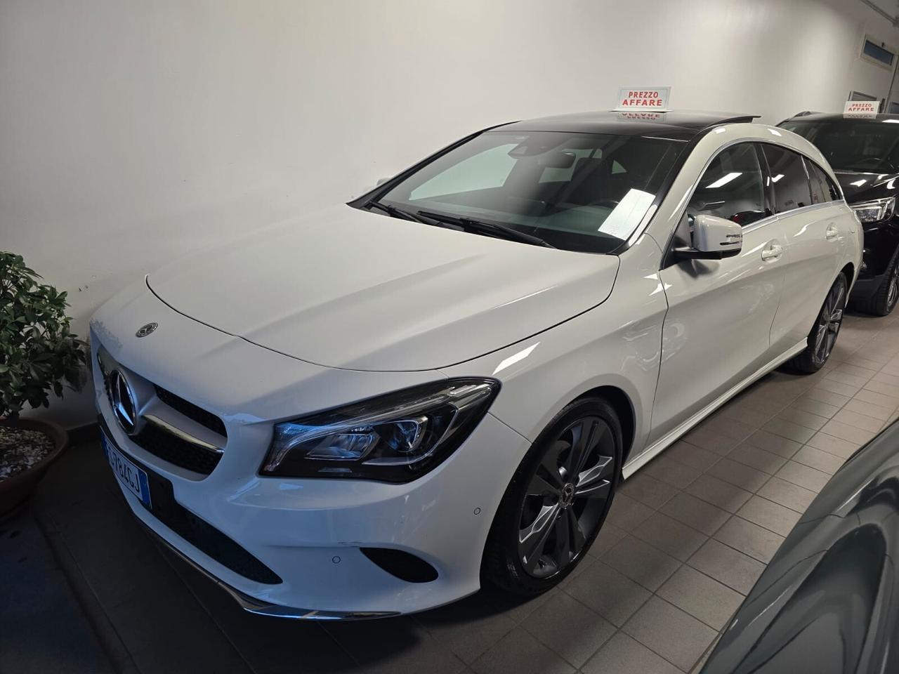 Mercedes-benz CLA 220 d 4Matic Automatic Premium AMG PACKET