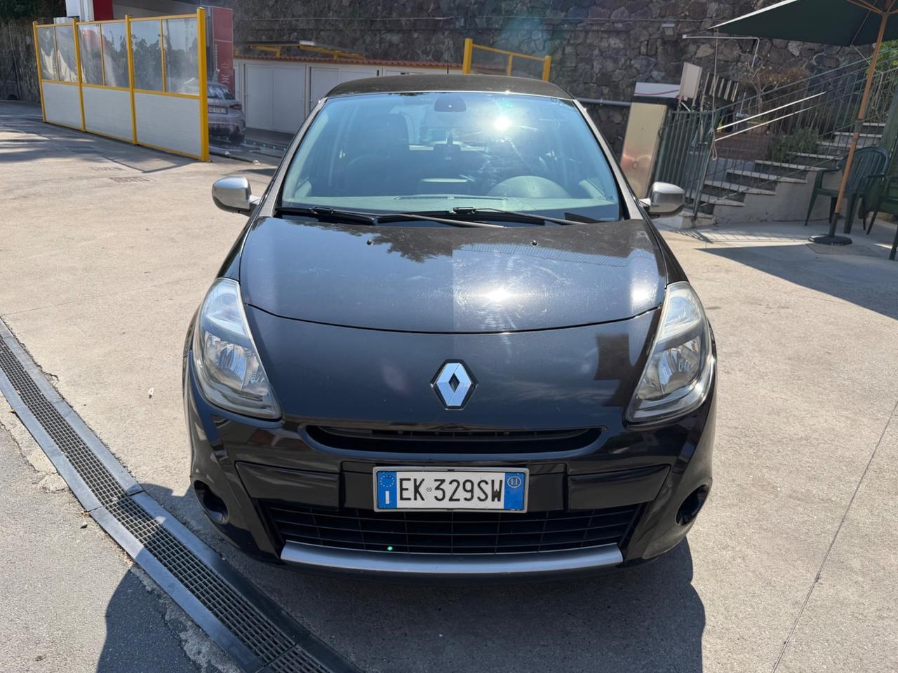 RENAULT CLIO 1.2 TCE 100CV NEOPATENTATI