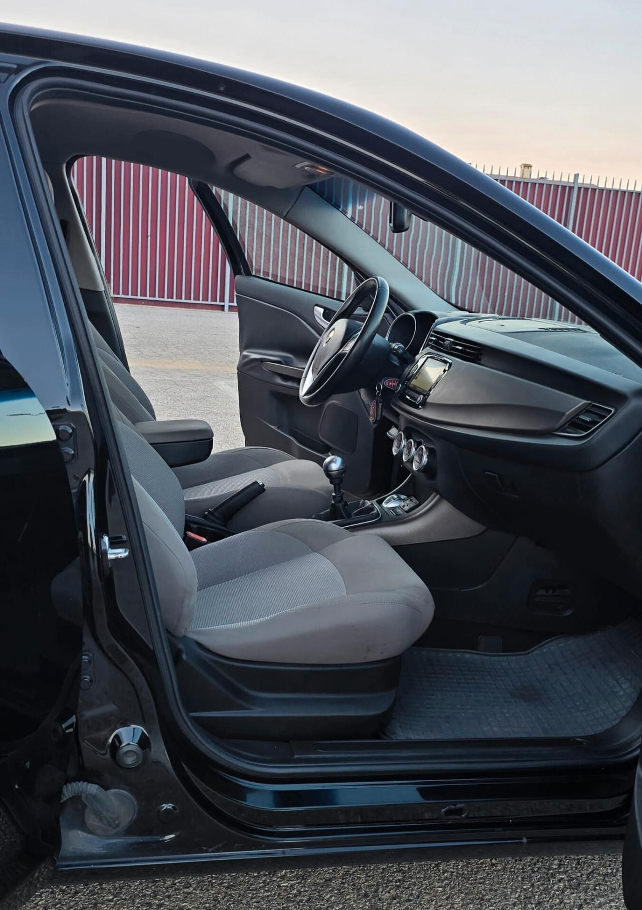 Alfa Romeo Giulietta 1.6 JTDm 120 CV Super