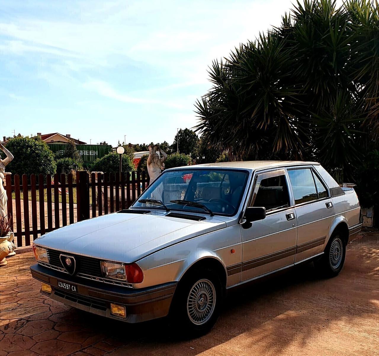 Alfa Romeo Giulietta 1.6 ultima serie targhe originali CRS ASI