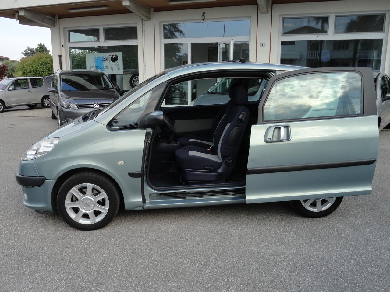 Peugeot 1007 1.4 Trendy