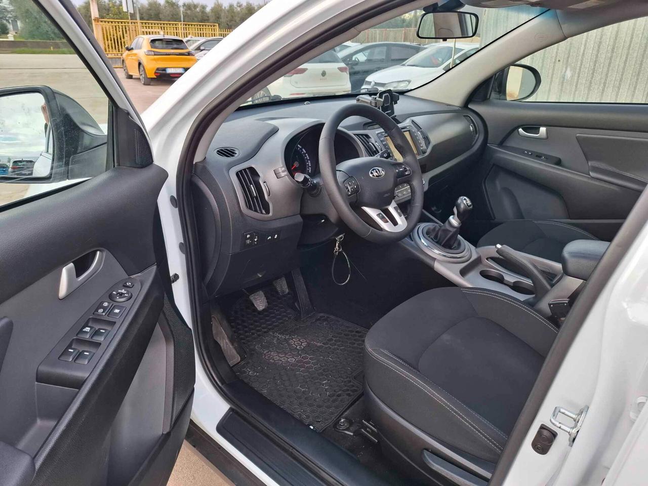 Kia Sportage 1.7 CRDI - 2014 TETTO APRIBILE