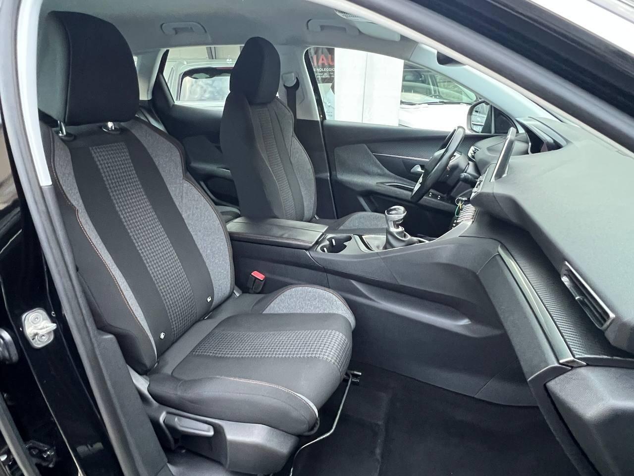 Peugeot 3008 1.6 bluehdi Business