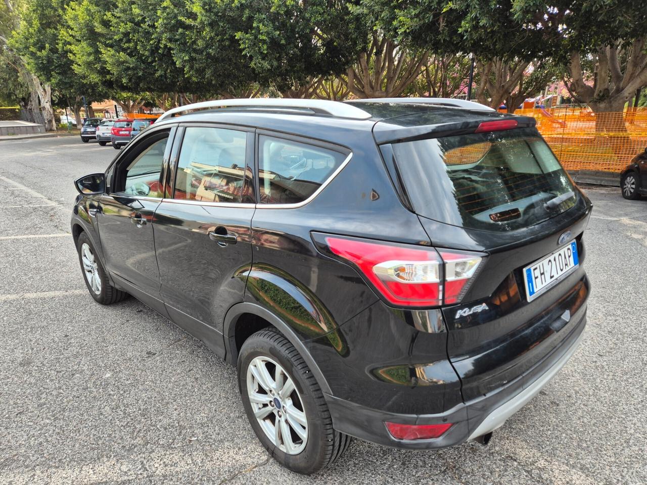 Ford Kuga 1.5 TDCI 120 CV S&S 2WD Plus