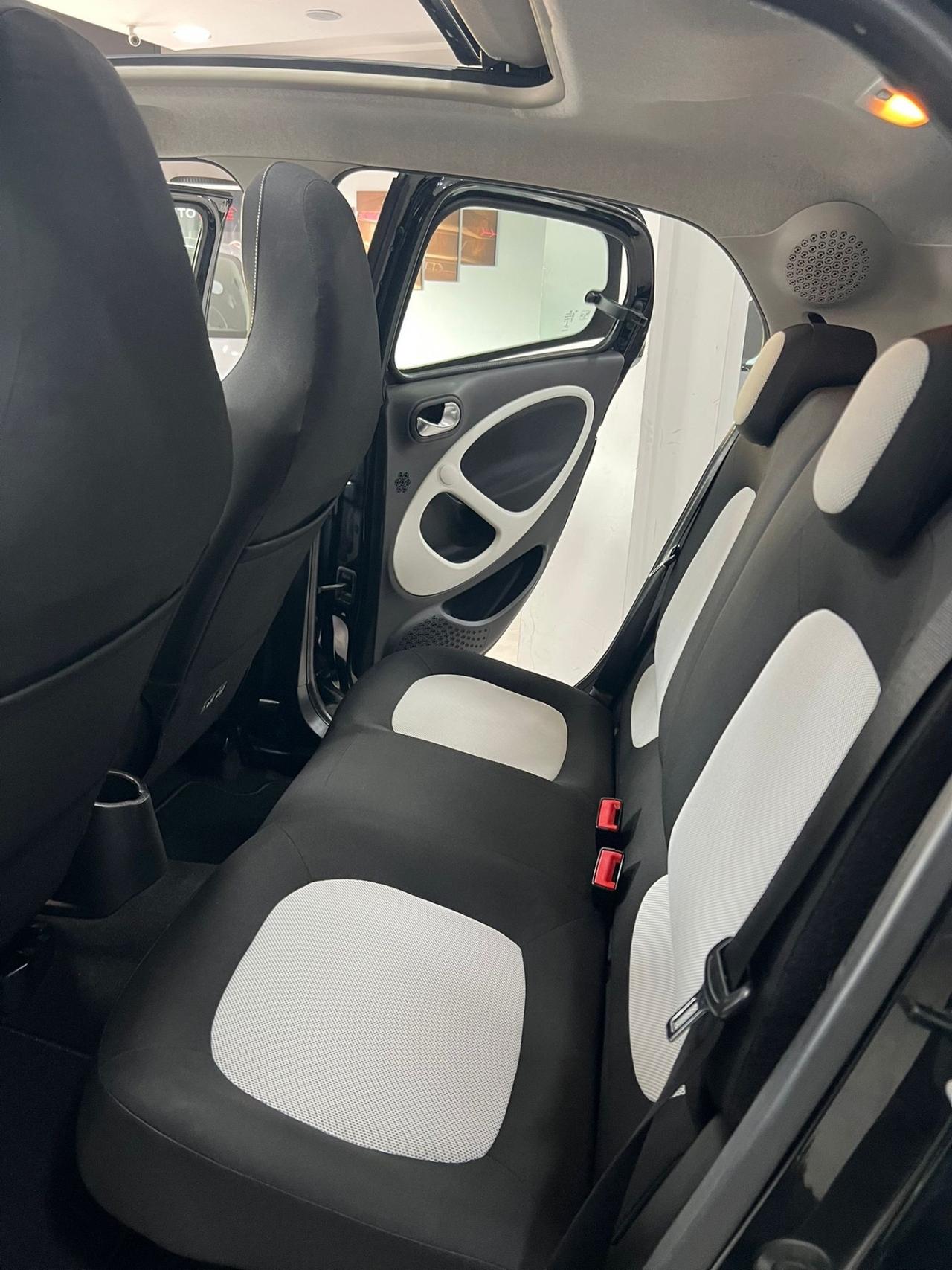 Smart ForFour 70 1.0 Passion