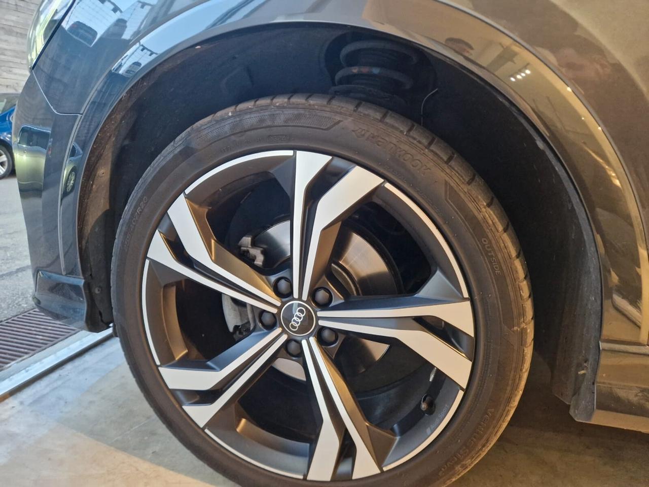 Audi Q3 35 TDI S tronic line edition