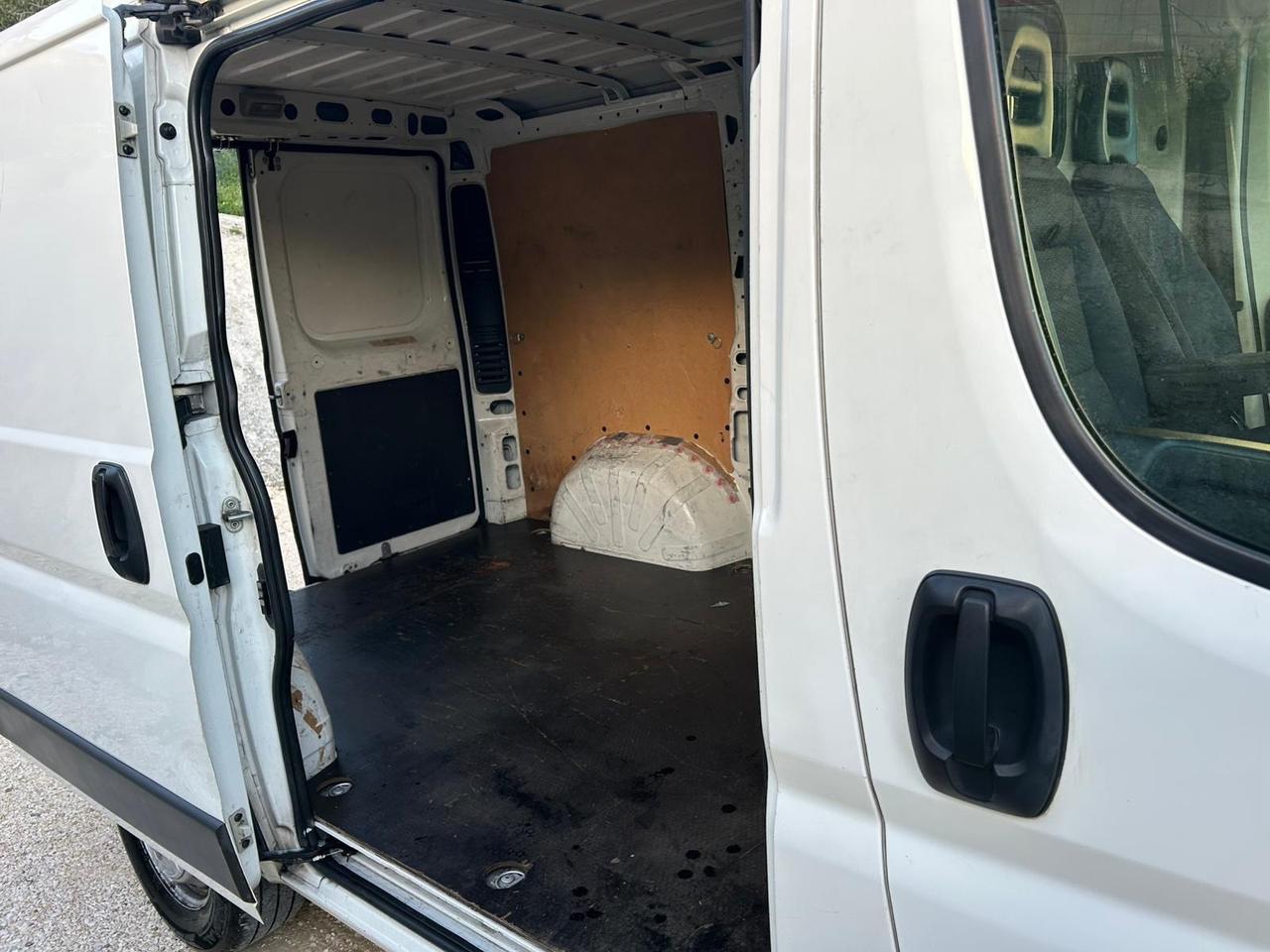 Peugeot Boxer 328 2.0 BlueHDi PC-TN Furgone